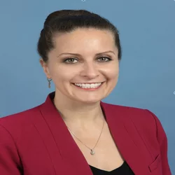 Headshot of Anna Dermenchyan
